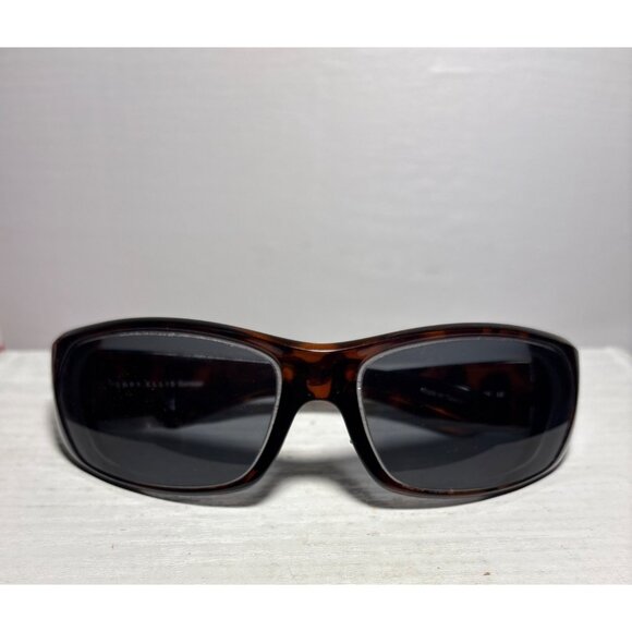 Perry Ellis Sunwear Tortoise Shell Womens Sunglasses With Dark Lenses - Picture 9 of 9